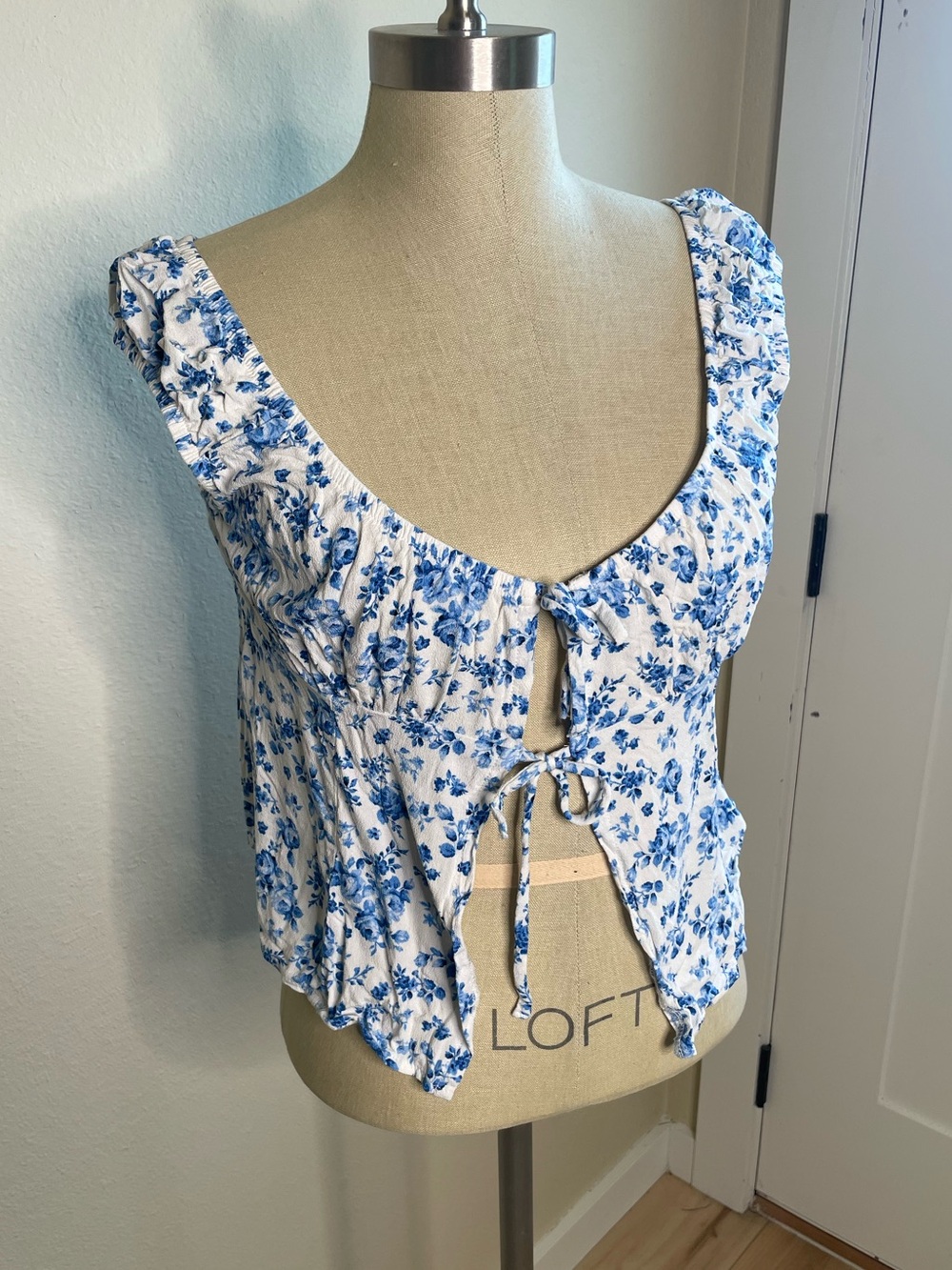 Cottagecore Blue Floral Tie-Front Crop Top